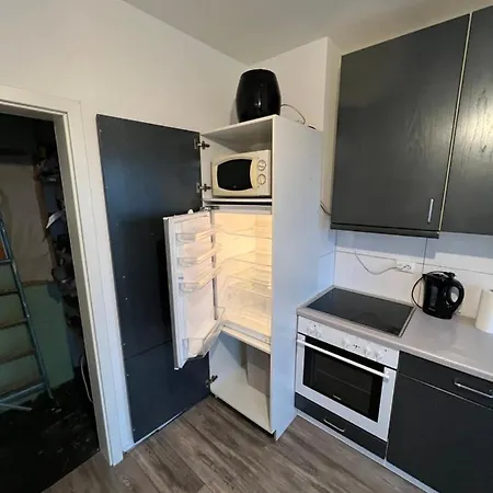 Apartment Pluto